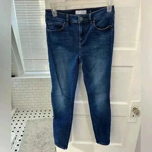 Loft‎ dark blue dark wash skinny jeans business or casual size 28 / 6